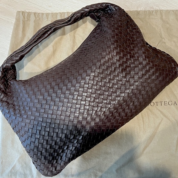 Bottega Veneta Handbags - Bottega Veneta Large Hobo Intrecciato Nappa Shoulder Bag